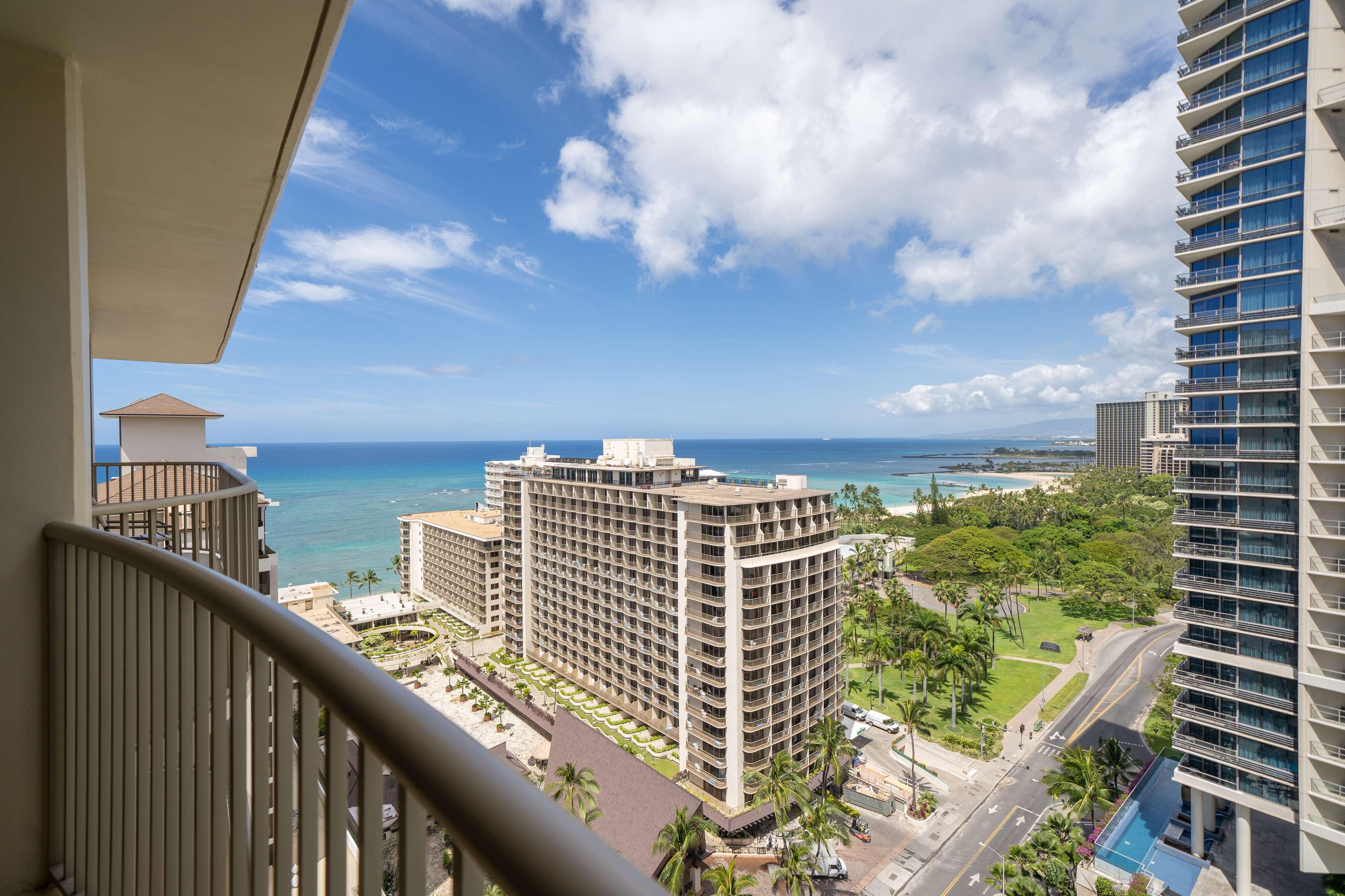 Embassy Suites By Hilton Waikiki Beach Walk Χονολουλού Εξωτερικό φωτογραφία