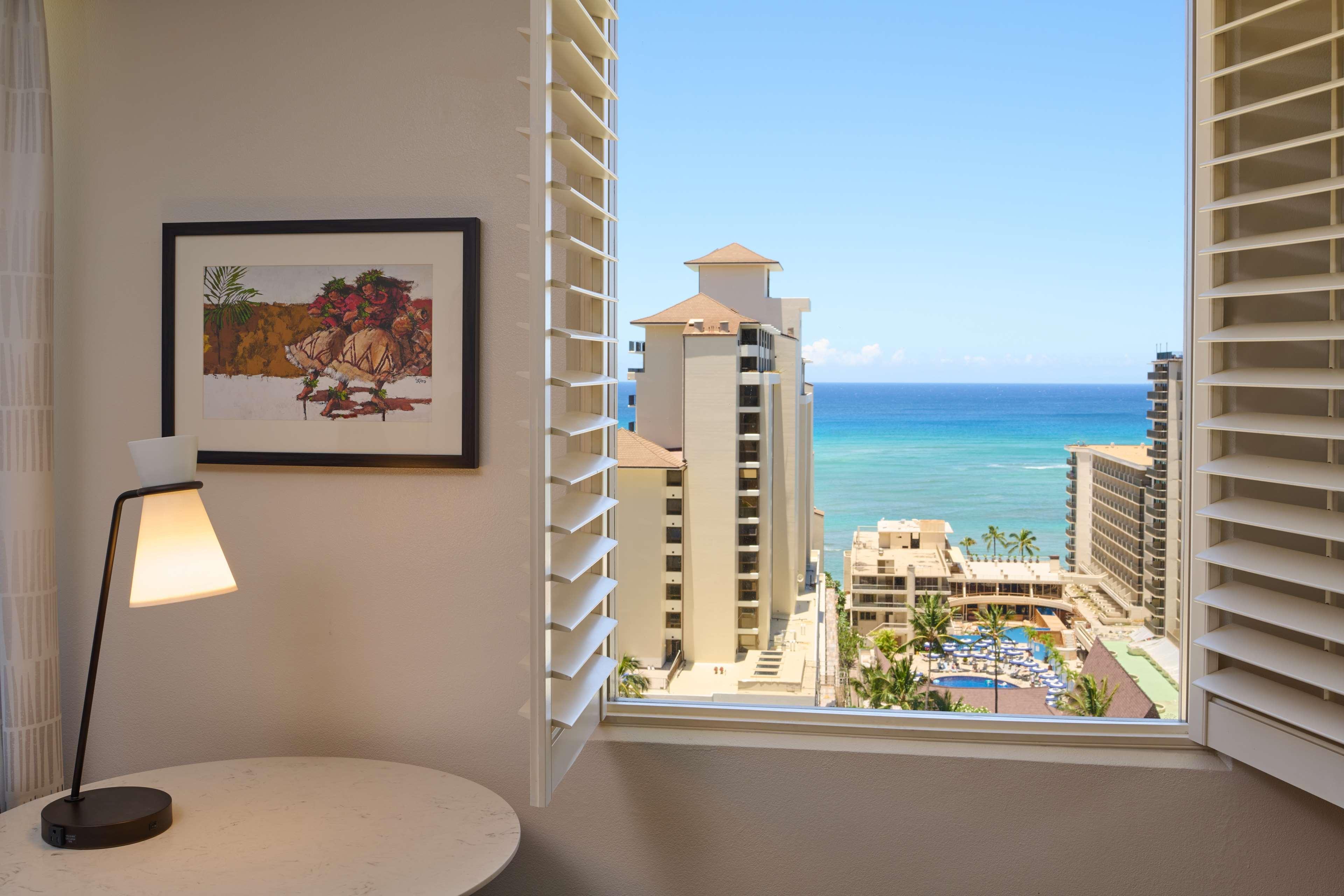 Embassy Suites By Hilton Waikiki Beach Walk Χονολουλού Εξωτερικό φωτογραφία