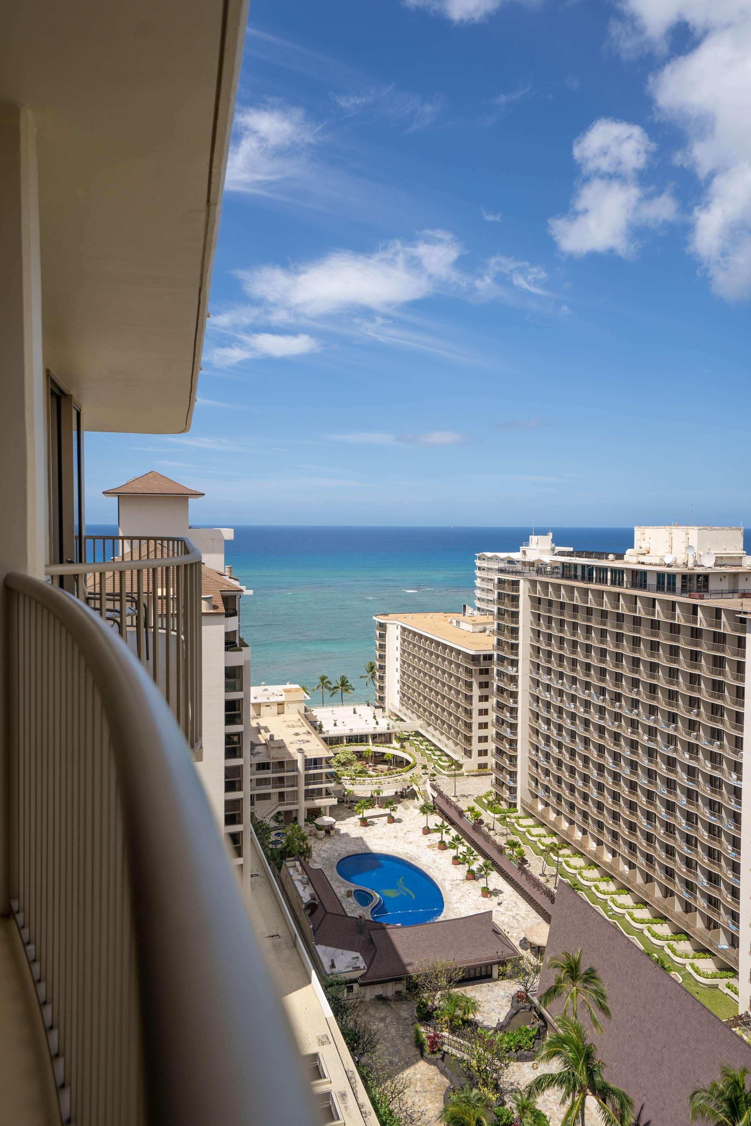 Embassy Suites By Hilton Waikiki Beach Walk Χονολουλού Εξωτερικό φωτογραφία