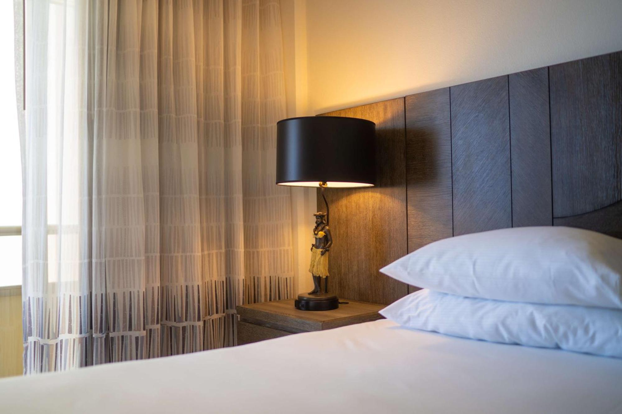 Embassy Suites By Hilton Waikiki Beach Walk Χονολουλού Εξωτερικό φωτογραφία